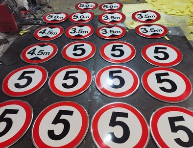 营口营口限速交通标牌厂家